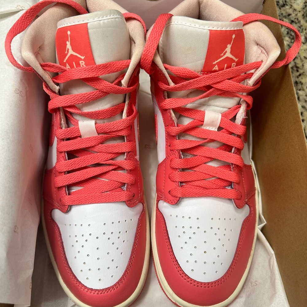 Strawberries and Cream Air Jordan 1 Mids